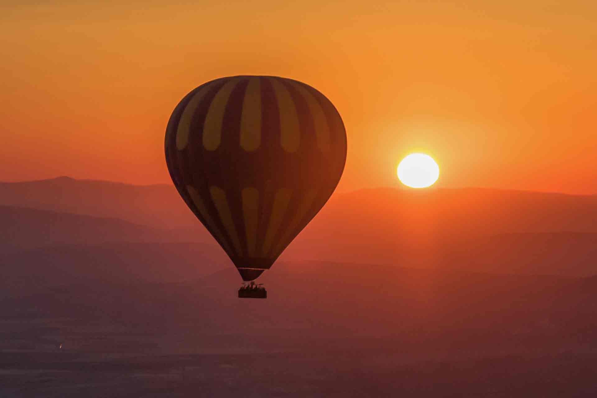 Australia Flights 2025 / 2026 Travelbag