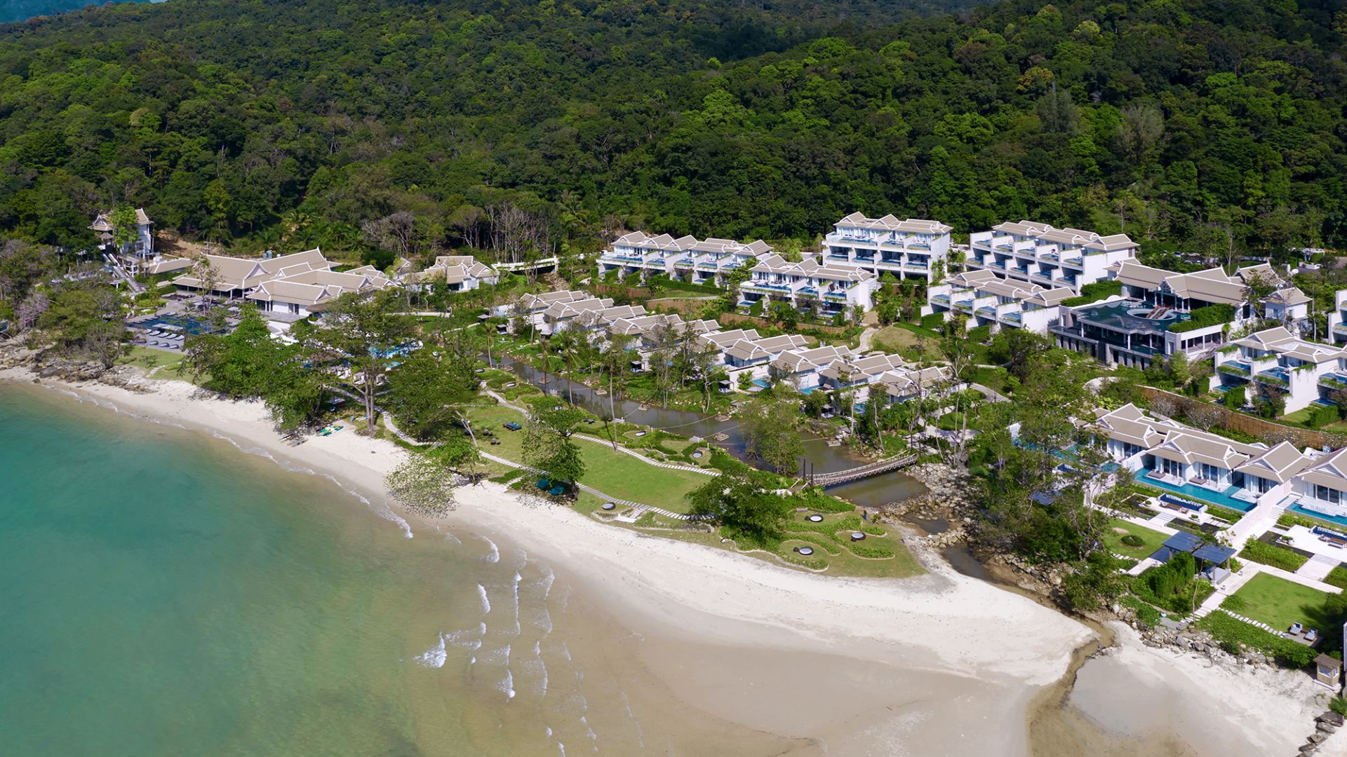 Banyan Tree Krabi 2024 / 2025 Travelbag