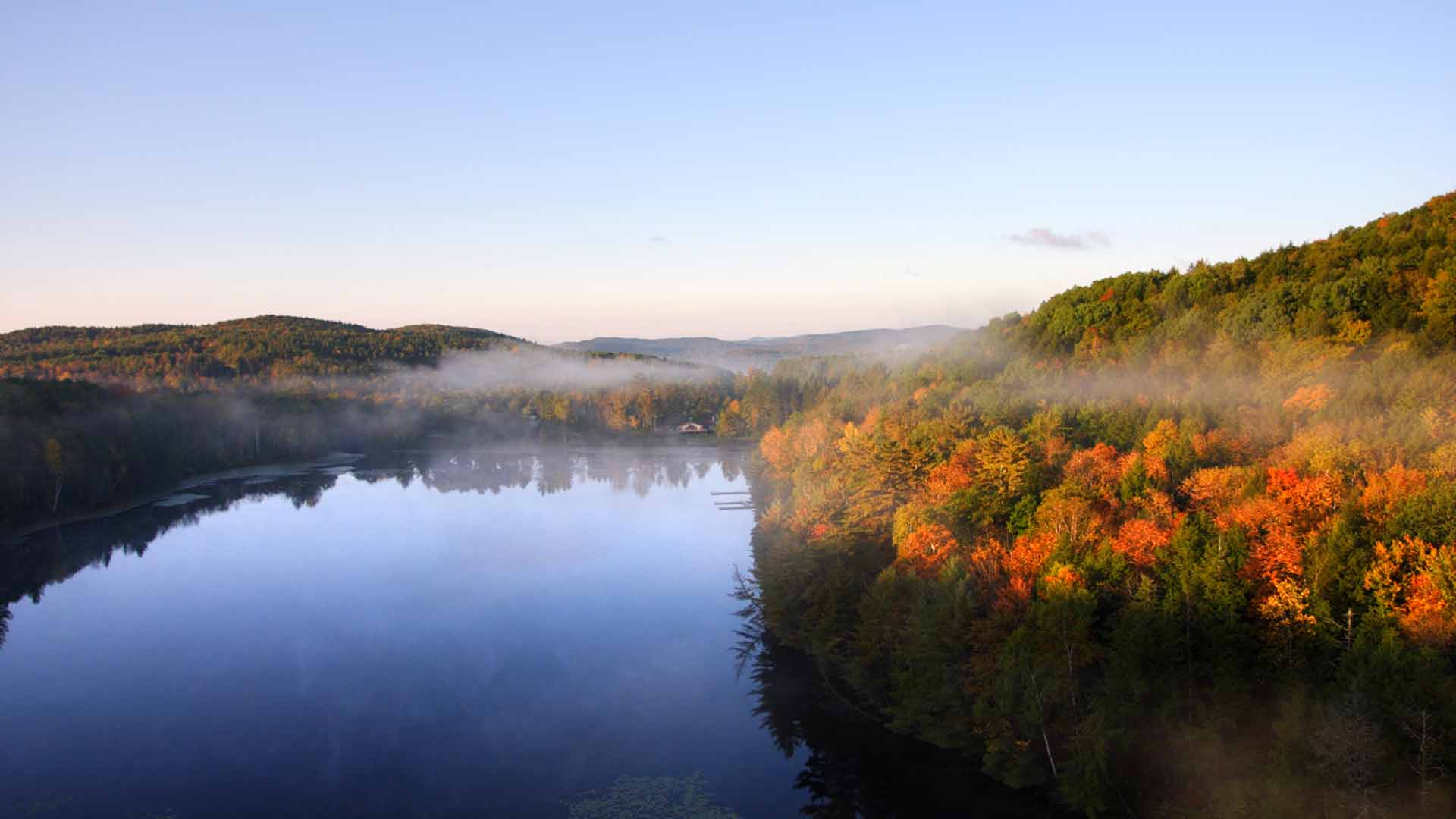 Vermont Holidays 2025 / 2025 Travelbag