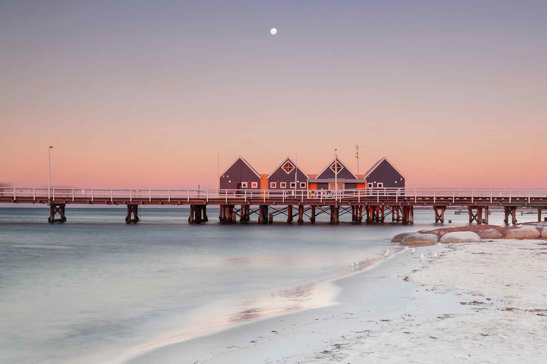 Western Australia Holidays 2024 / 2025 Travelbag