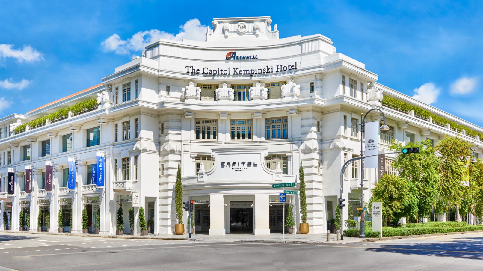 The Capitol Kempinski Hotel 2024 / 2025 Travelbag