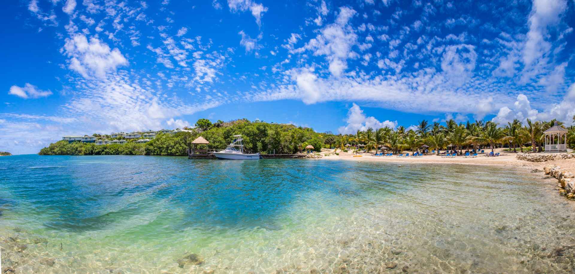 Elite Island Resorts Hotels 2024 / 2025 Travelbag