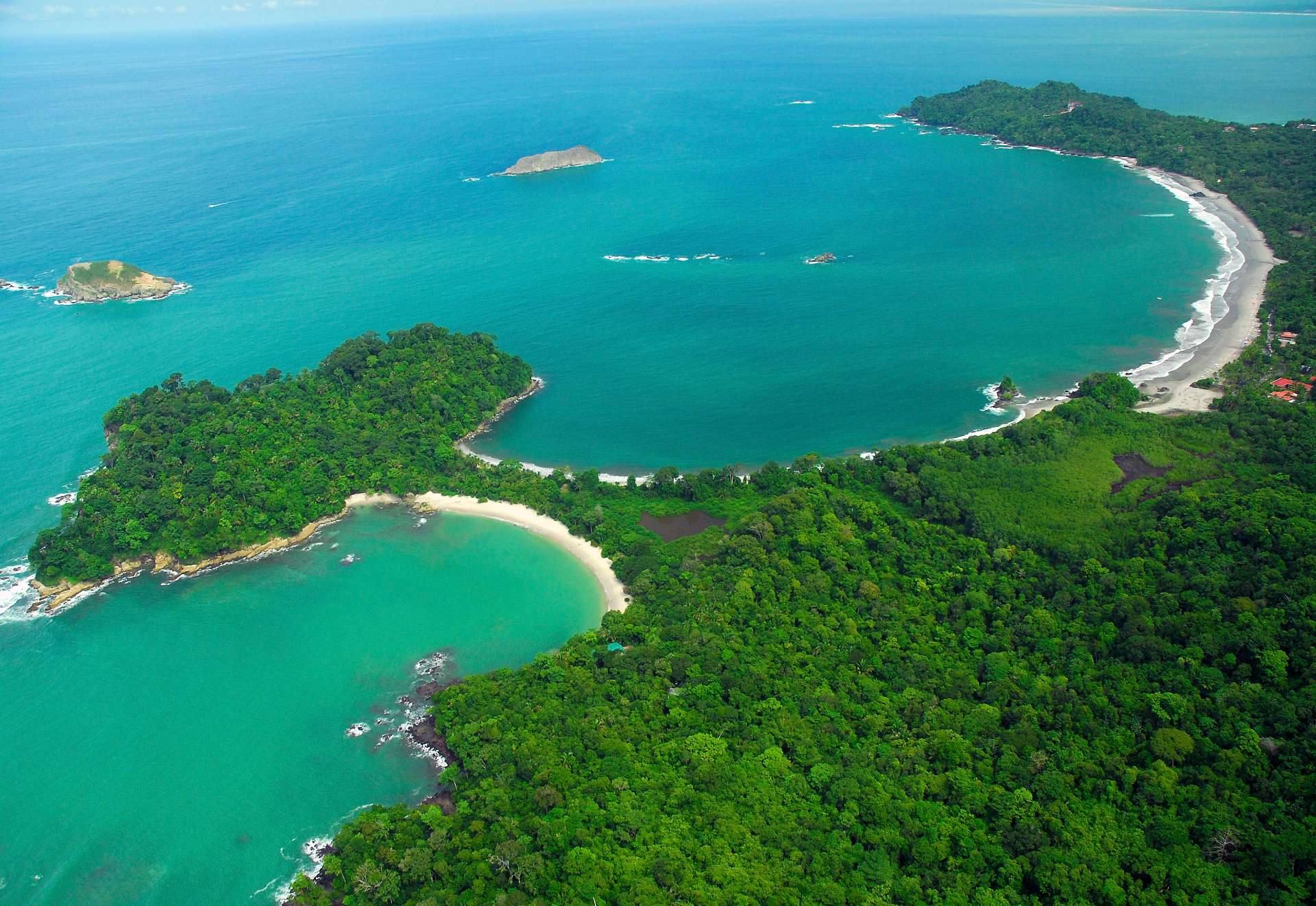 12 Day Costa Rica Natural Wonders 2024 / 2025 Travelbag