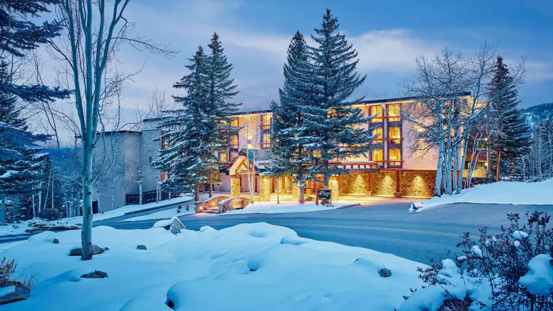 Stonebridge Inn - Destination by Hyatt | 2026 / 2027 | Travelbag