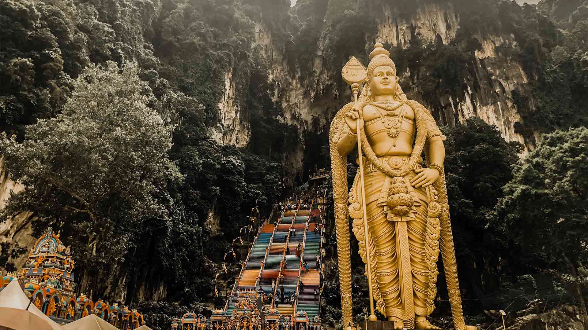 Kuala Lumpur Holidays 2024 / 2025 Travelbag