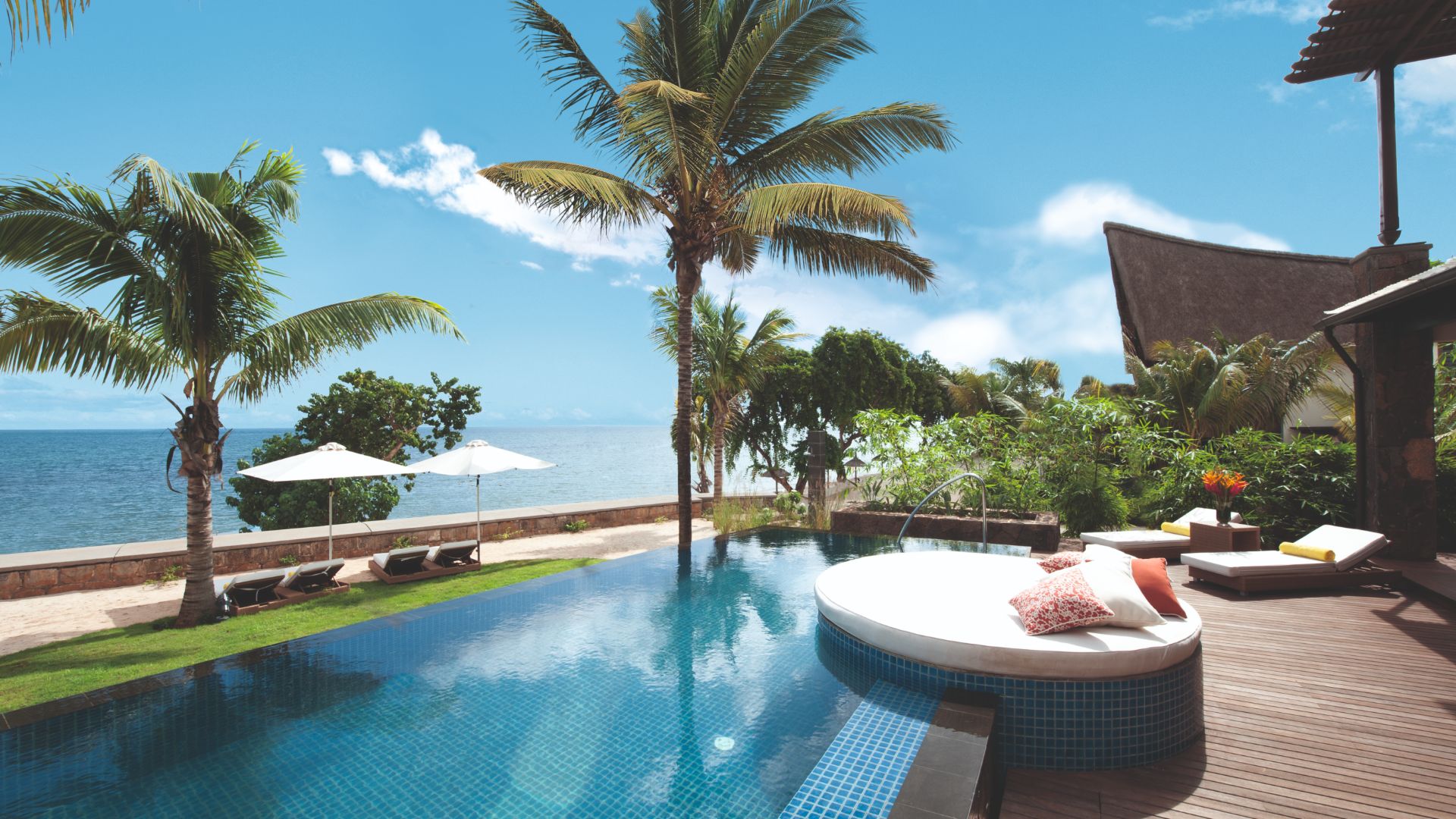 Le Jadis Beach Resort & Wellness Mauritius 2024 / 2025 Travelbag