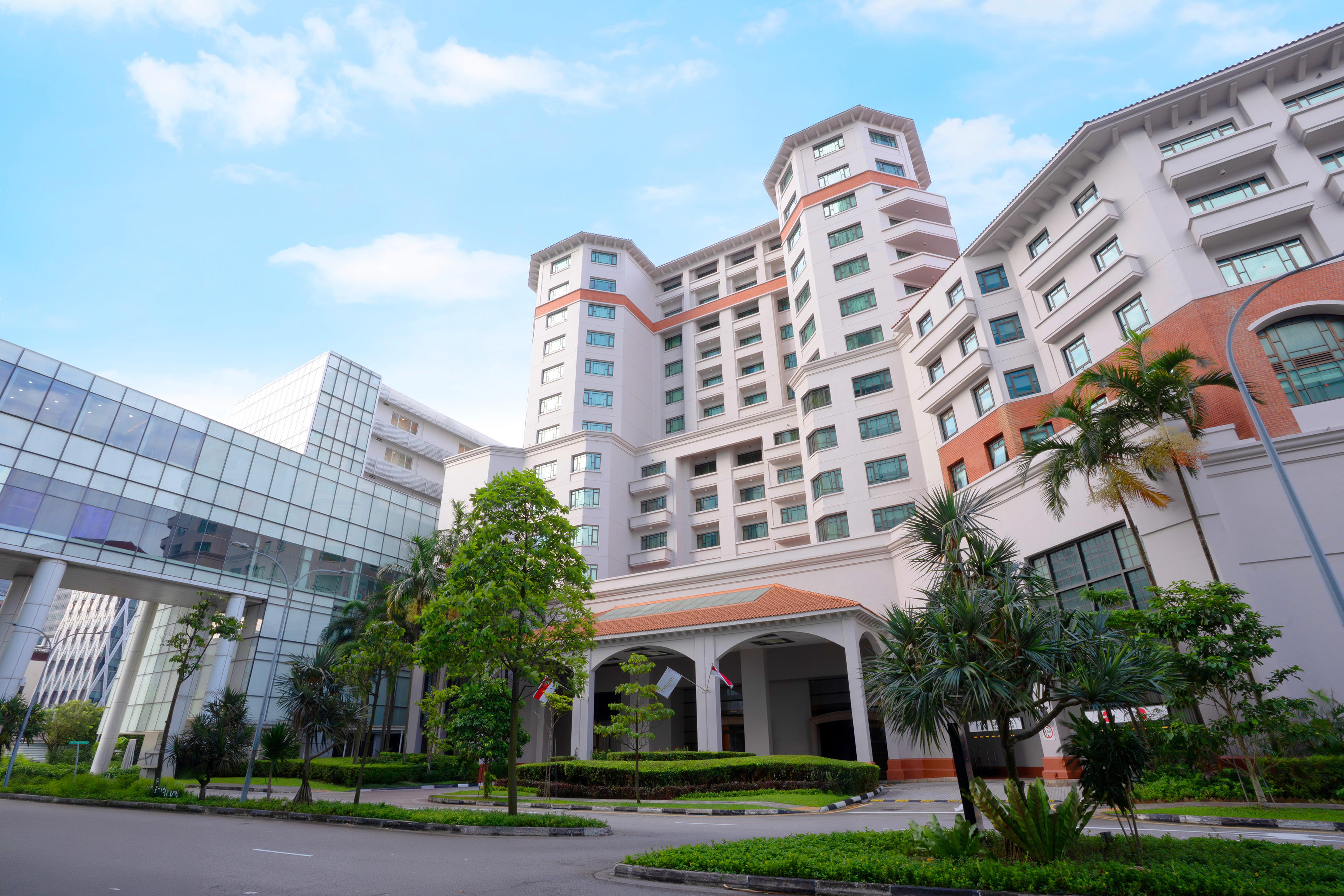 Paradox Singapore Merchant Court | 2026 / 2027 | Travelbag